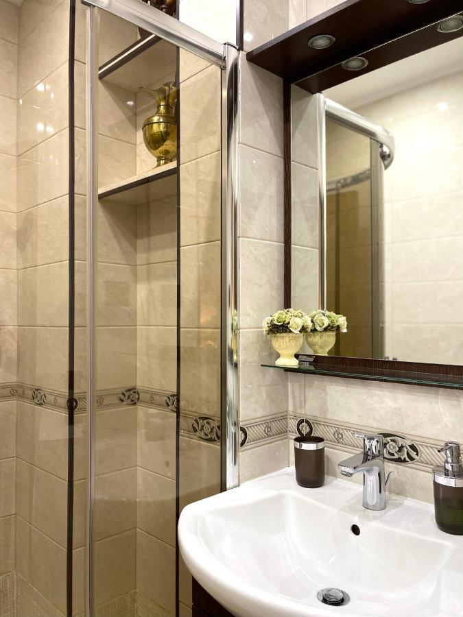 Apartment On Franka 利沃夫 外观 照片